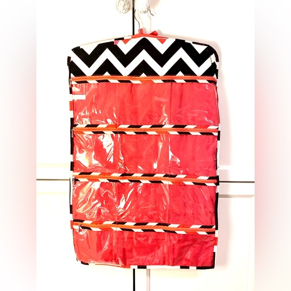 Hanging Organizer - Picture 2 of 10